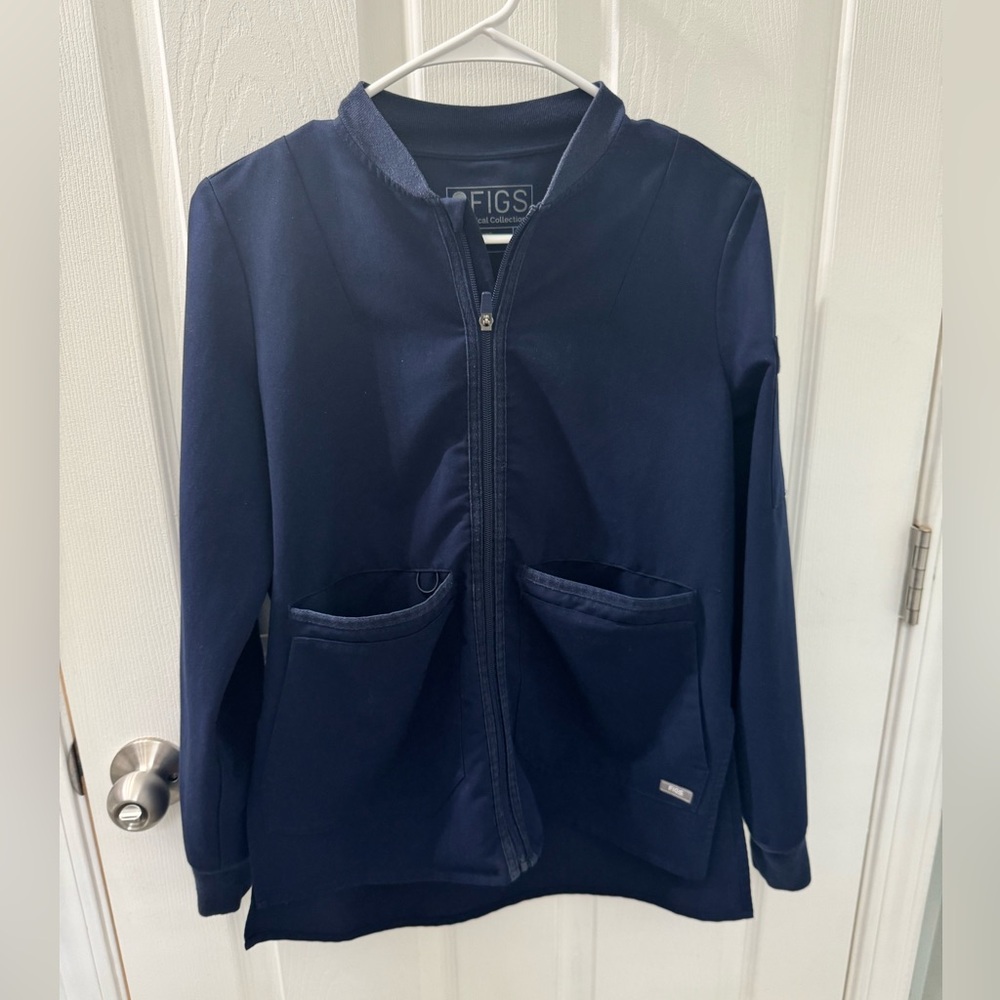 FIGS Navy Scrub Jacket - Size XS